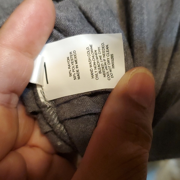 NWT Express Top in Medium Grey - Picture 16 of 16